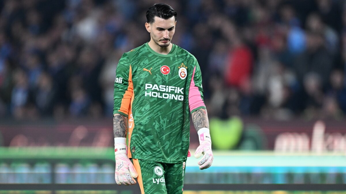 Galatasaray'da U�urcan �ak�r'a terapi!