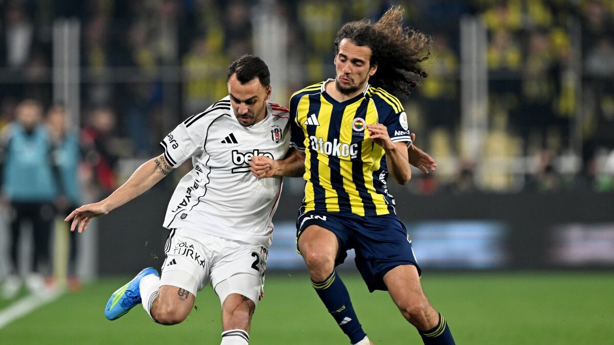 Sergen Yal��n'dan G�khan Sazda��'na destek!