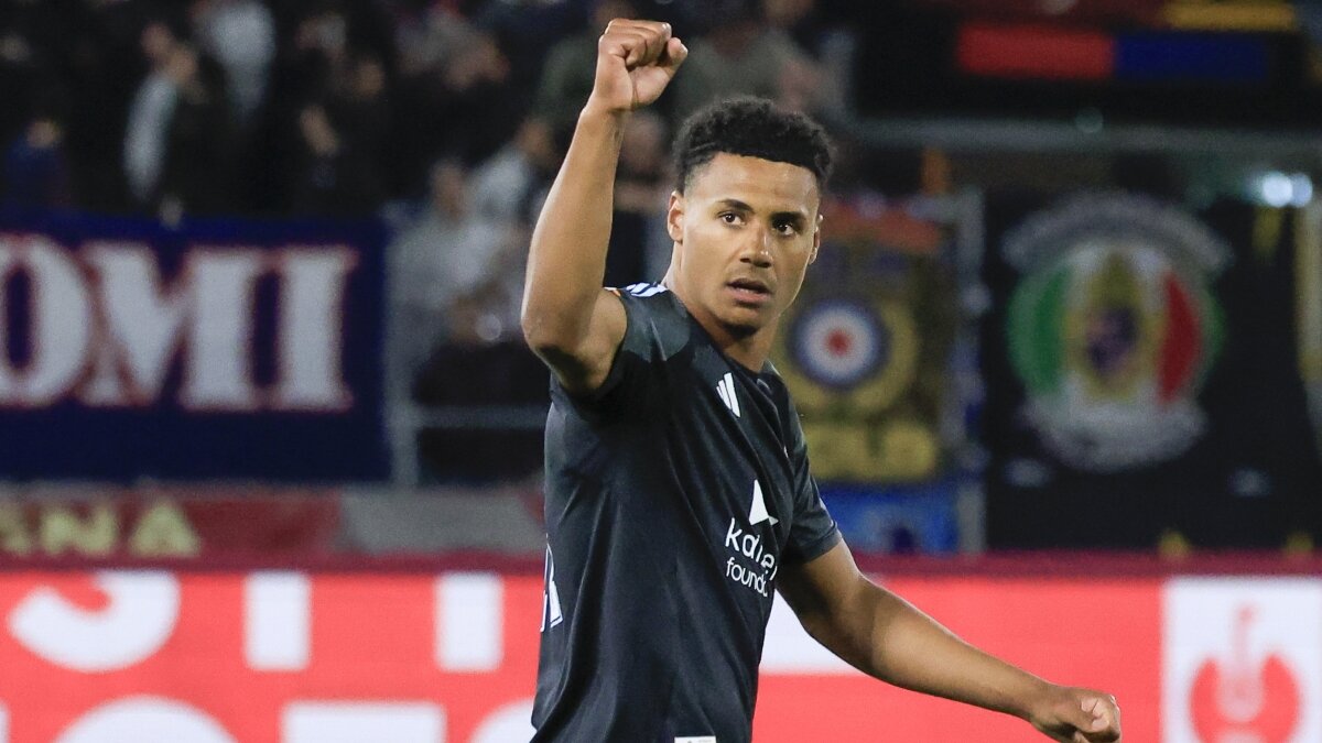 Aston Villa, �talya'dan avantajl� skorla d�nd�!