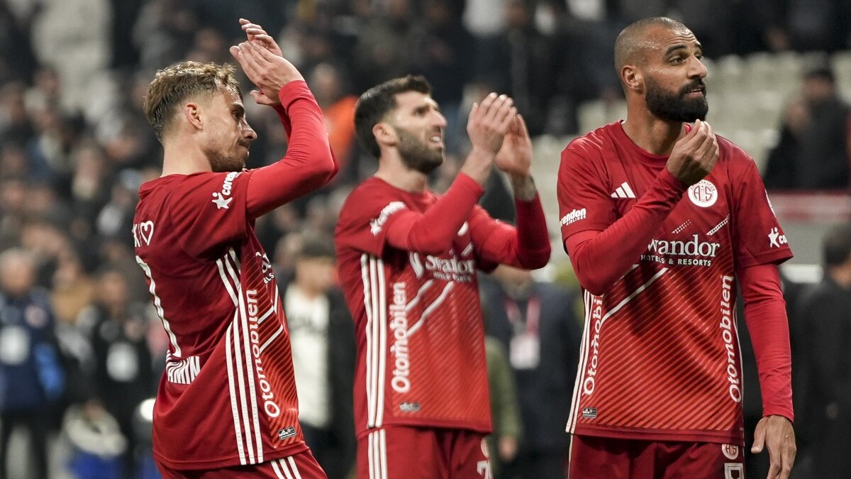 Antalyaspor, tam kadro kader ma��na