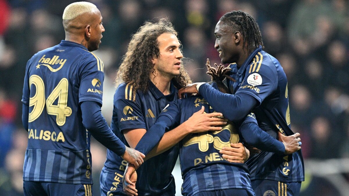 Fenerbah�e - �aykur Rizespor: Muhtemel 11'ler