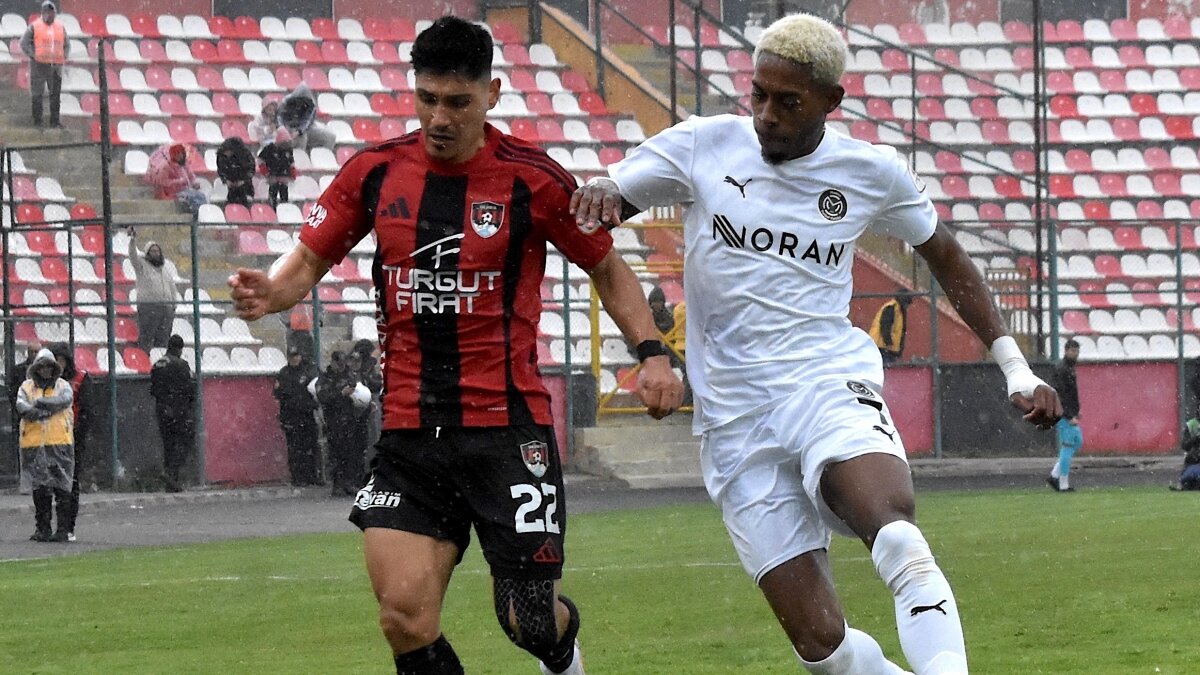 Manisa FK, deplasmanda Vanspor FK'yi tek golle ge�ti!