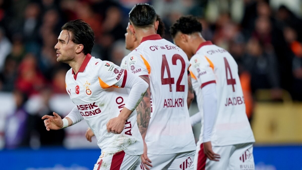 Galatasaray'da hedef dokuzuncu kez �ifte kupa!