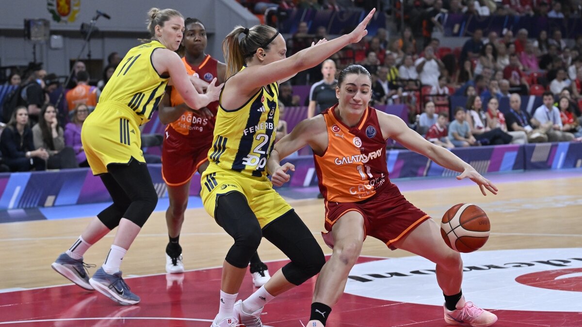 CANLI: Galatasaray - Fenerbah�e