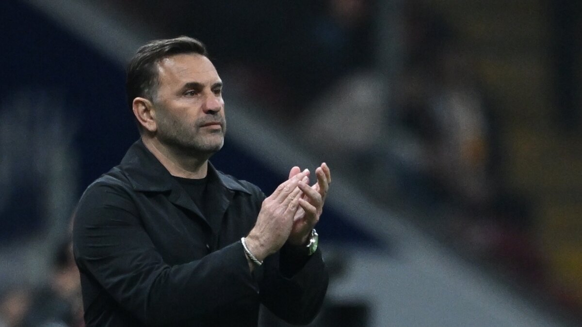 Galatasaray'da ba�ar�n�n s�rr� istikrar