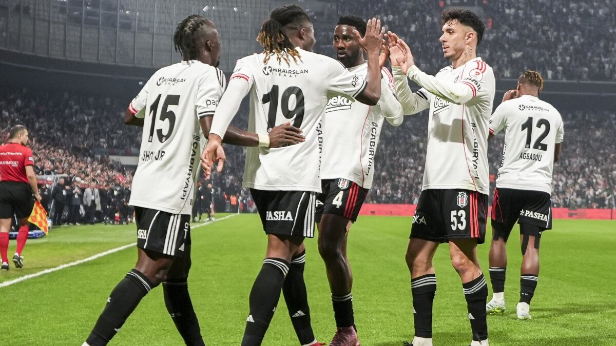 Be�ikta�, kupada �� golle turlad�!