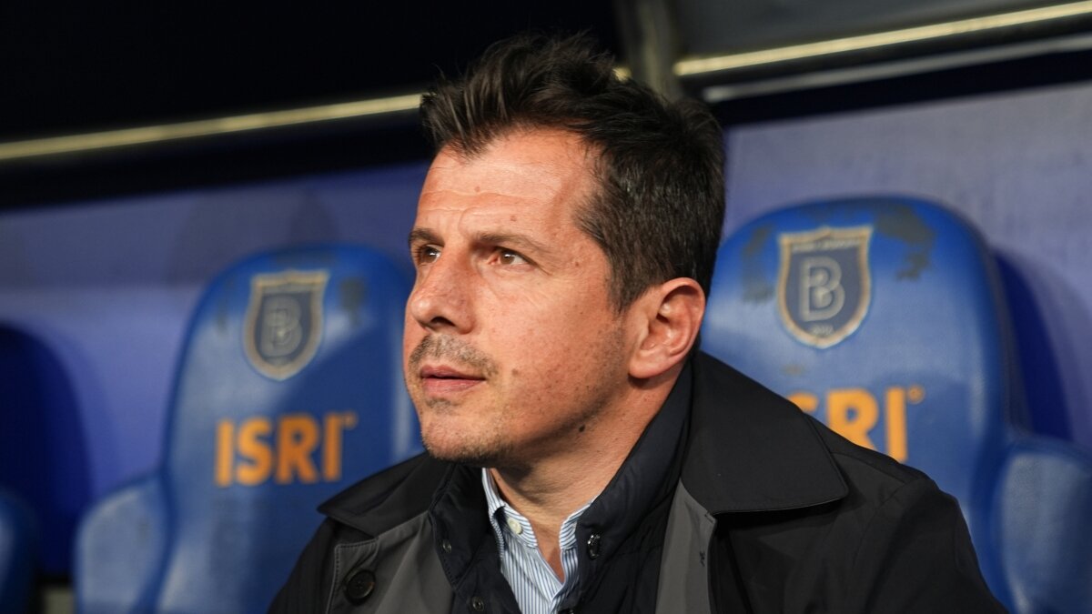 Emre Bel�zo�lu'ndan hakem tepkisi: 'Facia!'