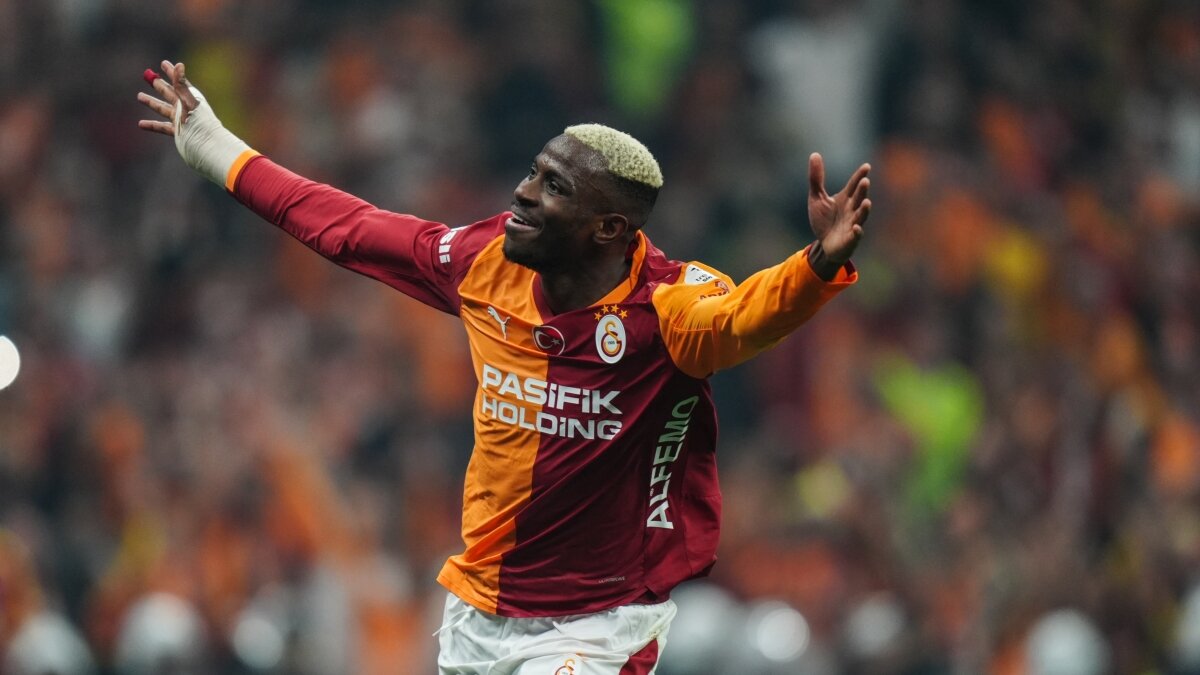 Galatasaray'da i� saha serisi s�r�yor
