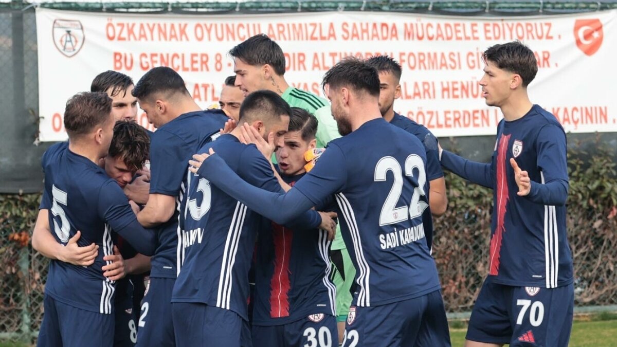 Alt�nordu deplasmanda galibiyet ar�yor