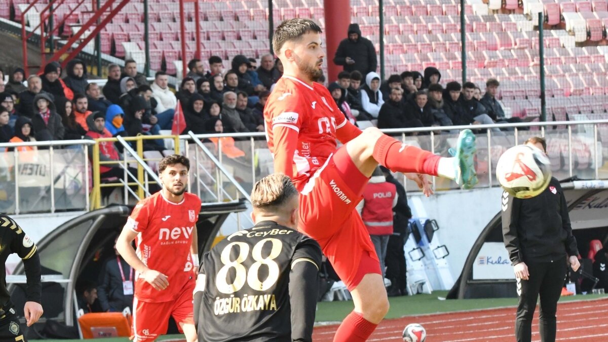 Bal�kesirspor, Altay kar��s�nda rahat kazand�
