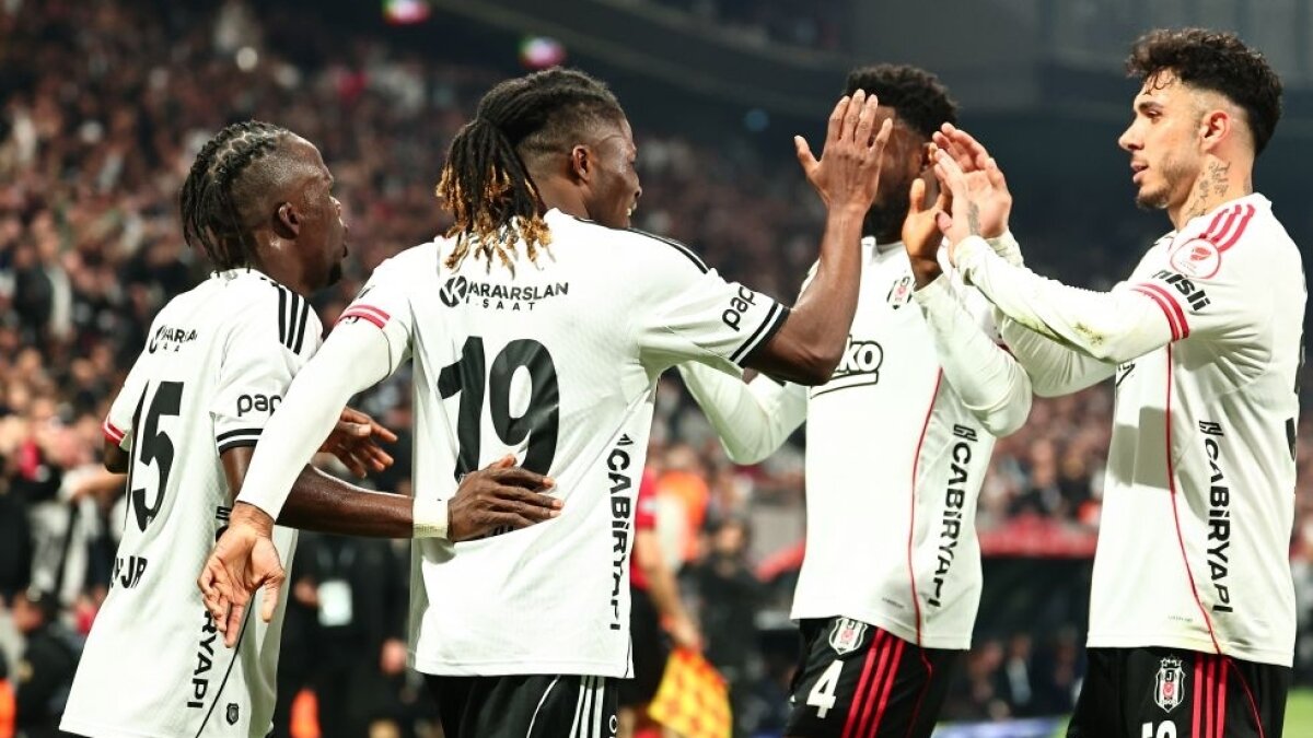 Be�ikta�'ta en b�y�k aday El Bilal Toure!