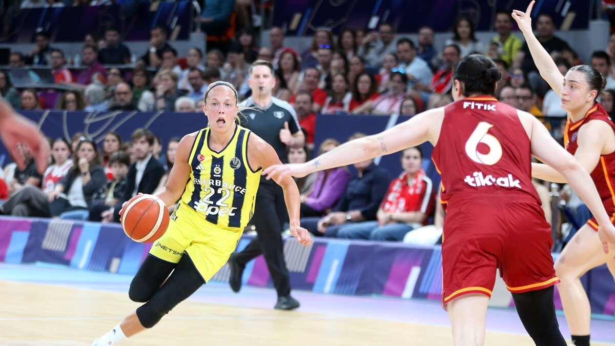 Fenerbah�e Opet'ten Avrupa'da 3. kupa!