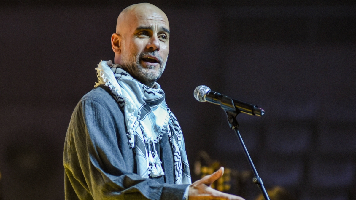 Guardiola'dan Gazze'ye imzal� forma!