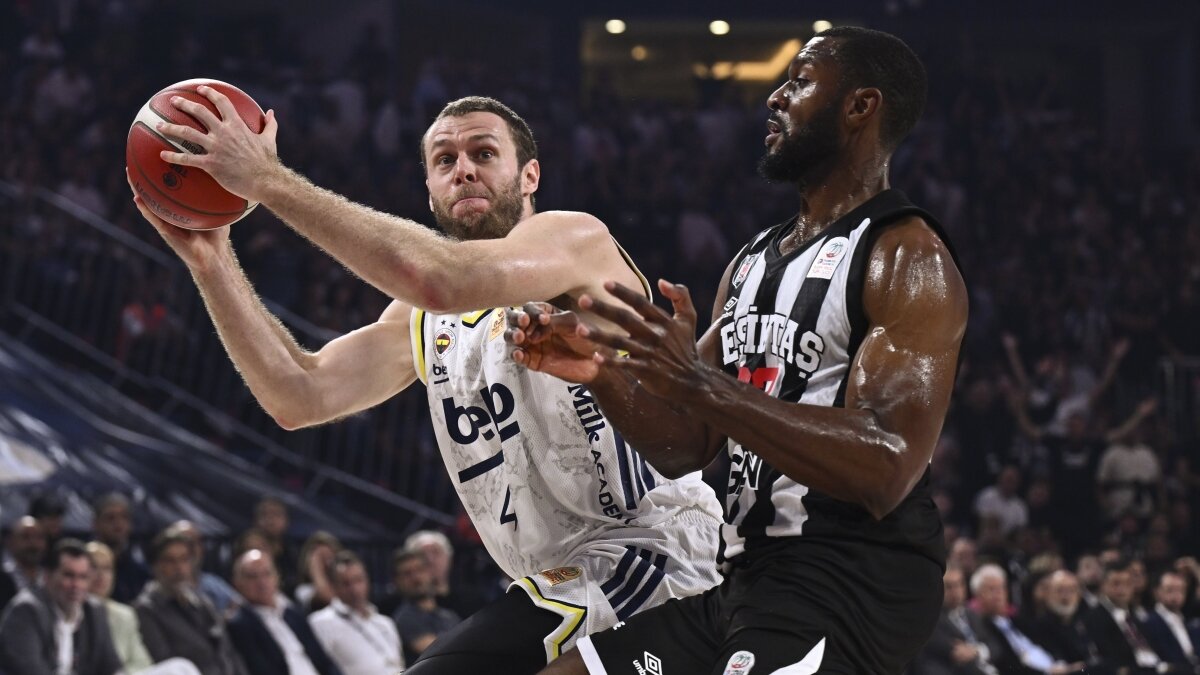 Fenerbah�e, Melli ile anla�t�: 2 y�l daha!