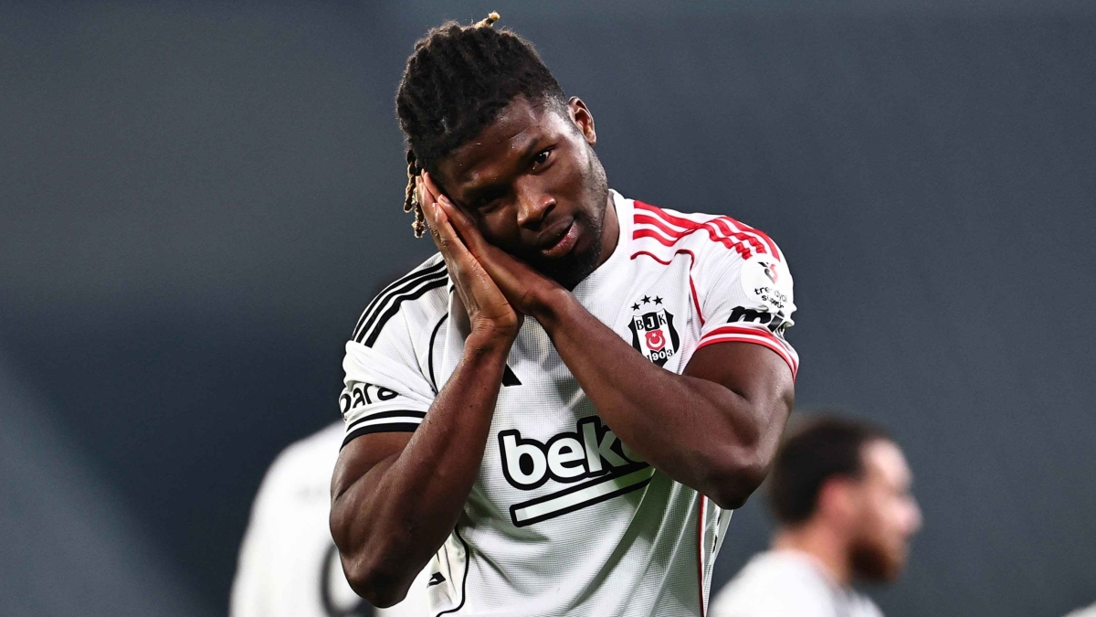 Beşiktaş'ta El Bilal Toure korkusu: Teknik ekip endişeli