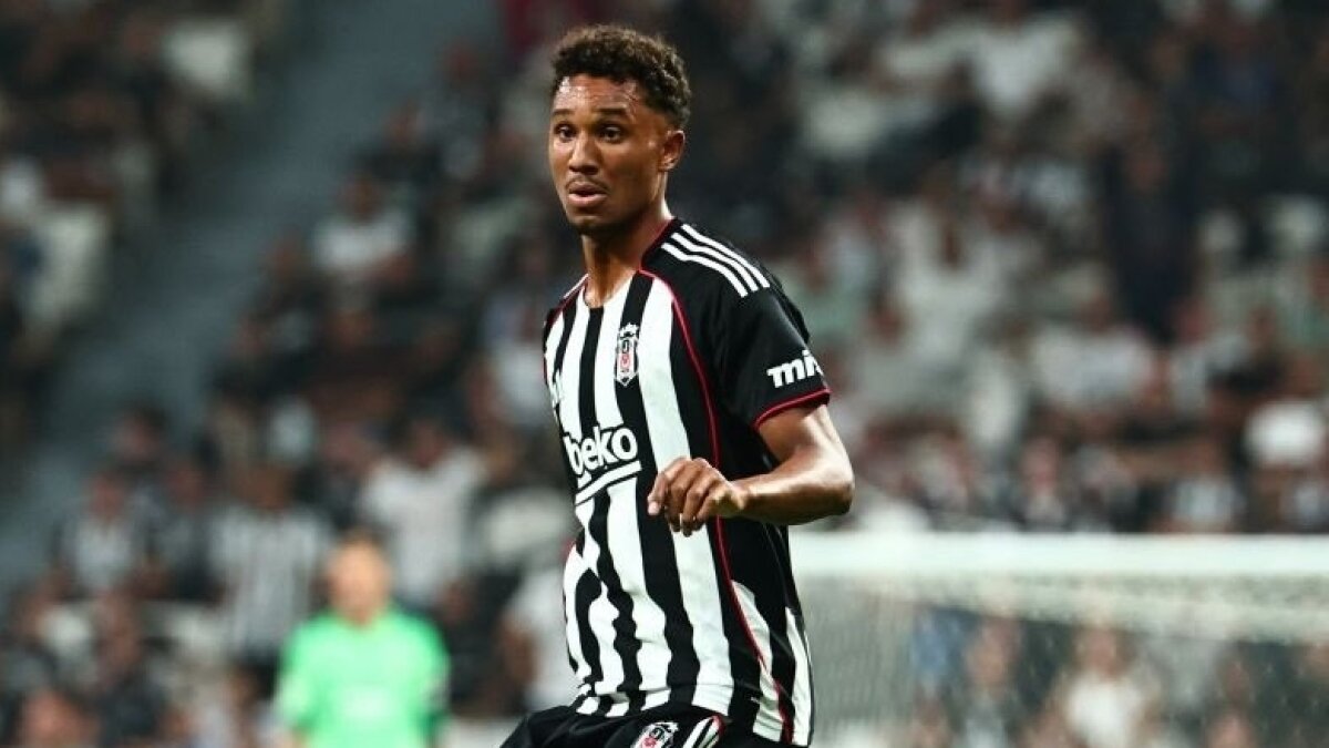 Felix Uduokhai'ye iki talip birden!