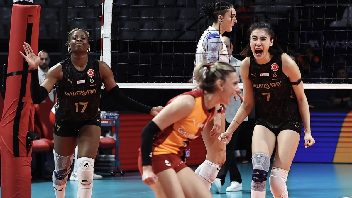 Galatasaray evinde Aras Kargo'yu 3-1 ma�lup etti.