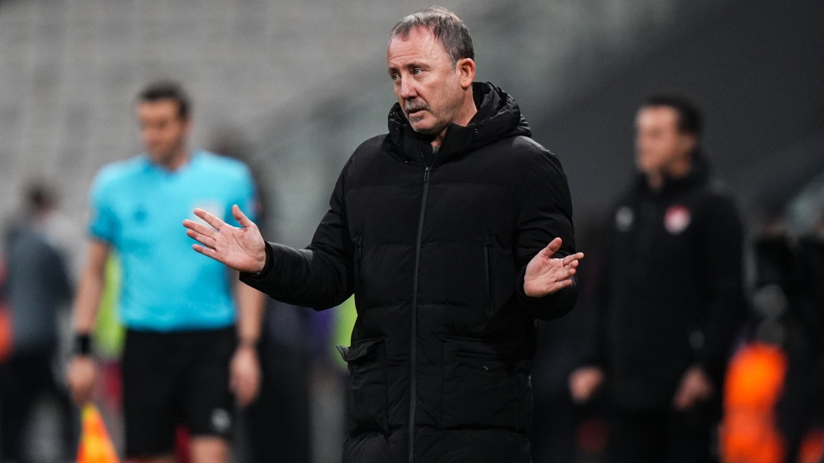 Sergen Yal��n: 'Pani�e gerek yok do�ru yolday�z'