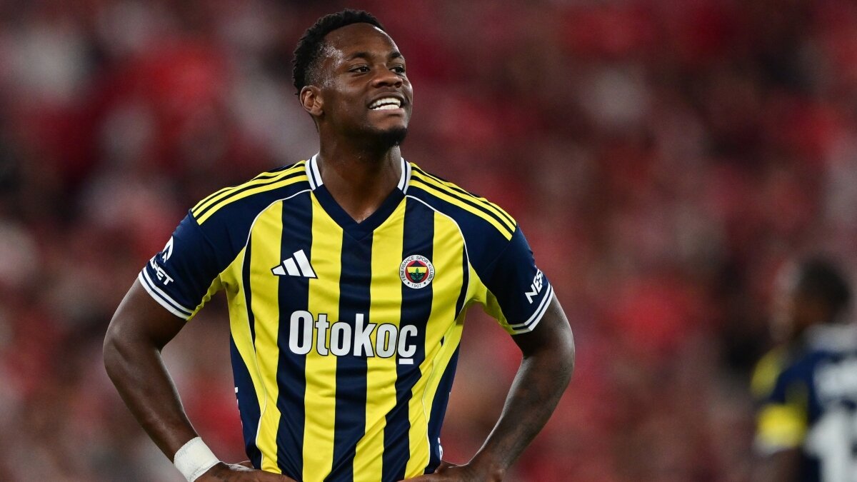 Jhon Duran'a �lkesinden b�y�k �ok!