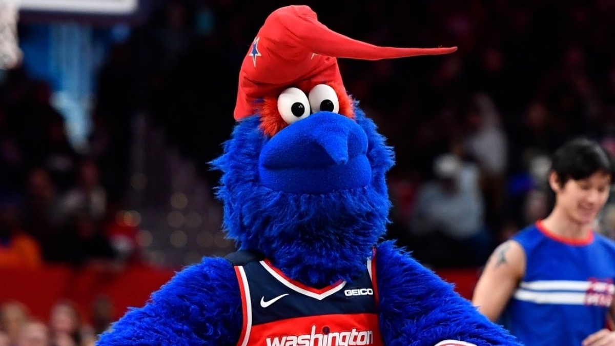 Lakersl� Hayes'in d���rd��� Wizards maskotu dava a�maya haz�rlan�yor