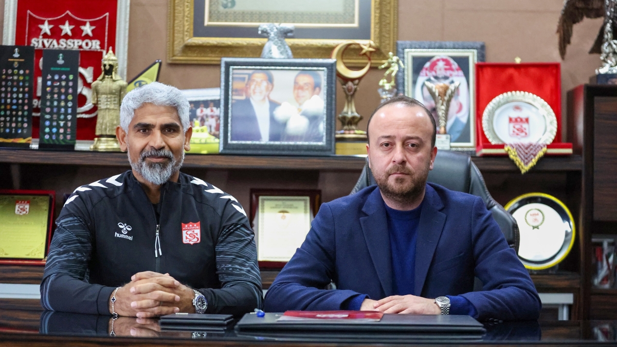 �smet Ta�demir'den Sivasspor i�in �ampiyonluk mesaj�