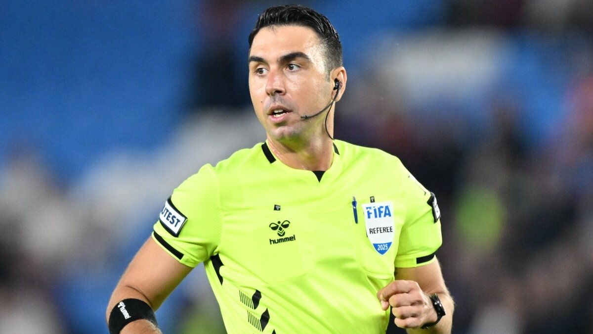 Arda Karde�ler resmen hakemli�i b�rakt�, menajer olacak!