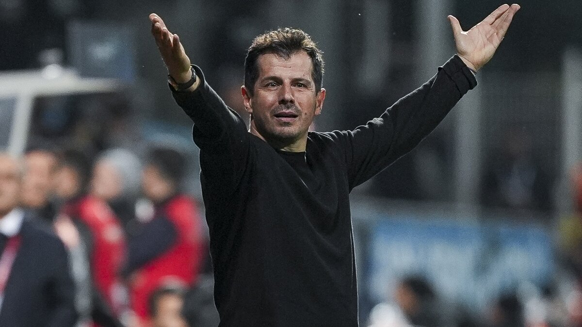 Kas�mpa�a'da kritik ma�� �ncesi 2 futbolcu cezal�