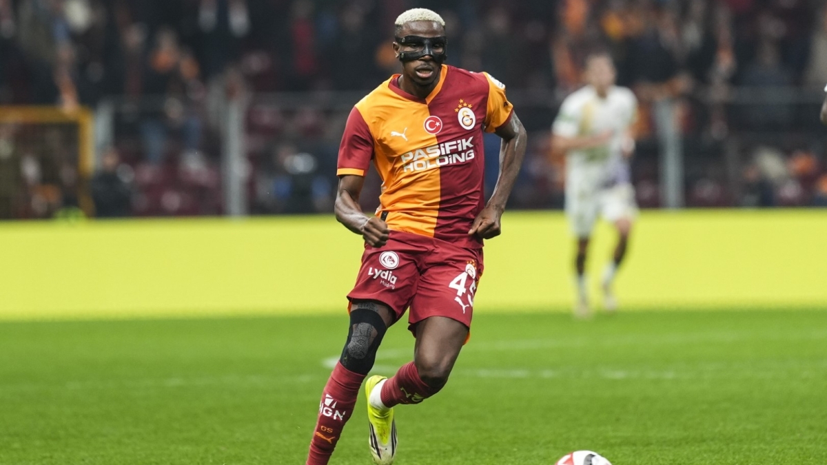 Levent T�zemen: 'Onsuz Galatasaray, kanats�z bir ku�'