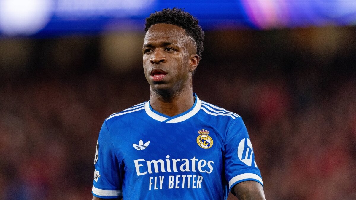 Real Madrid'e 'taraftarlar�n�n �rk�� davran��lar�' nedeniyle para cezas�