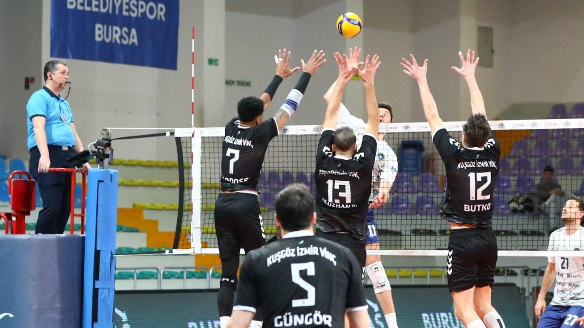 Akku� Belediyespor, Efeler Ligi'ne veda etti!