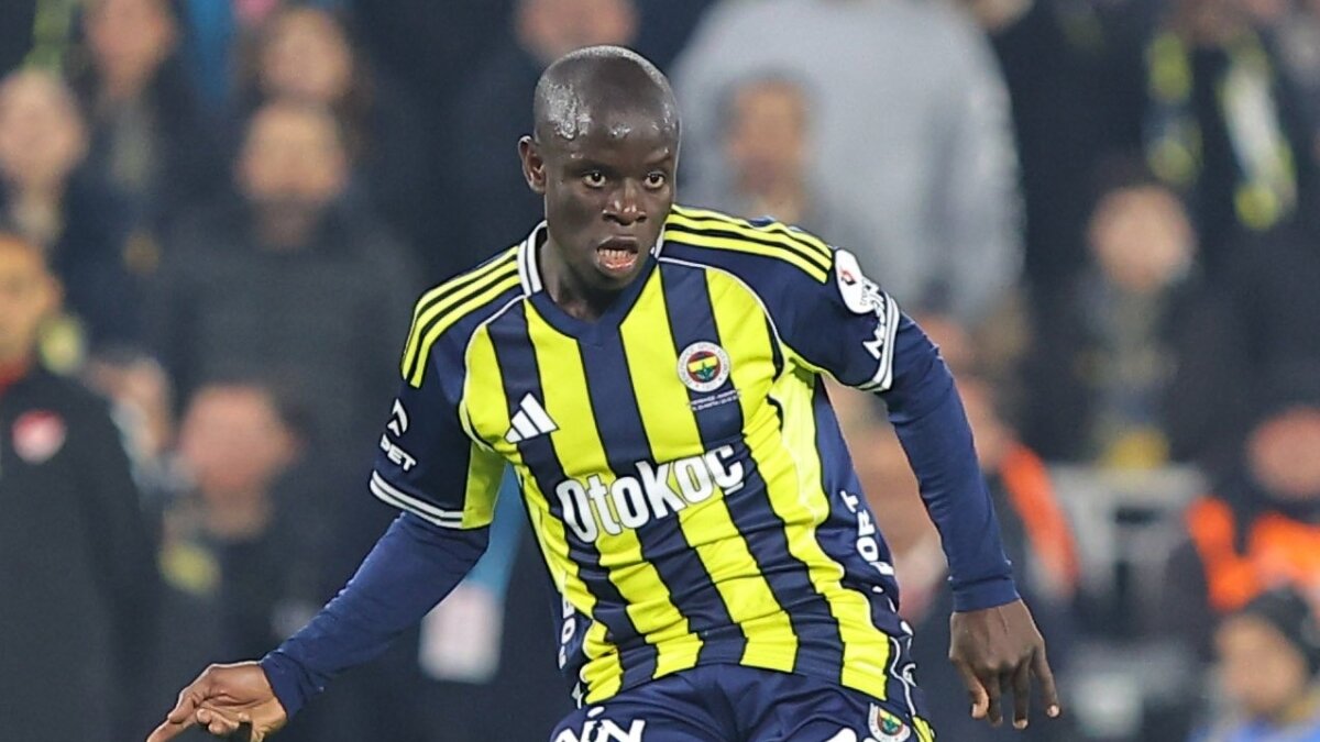 Fenerbah�e'de Kante y�kseliyor