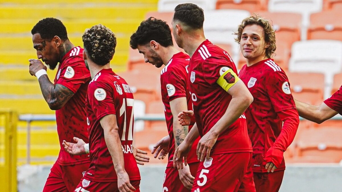 Pendikspor'dan Adana'da be� goll� net galibiyet!