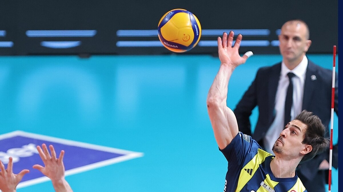 Fenerbah�e Medicana evinde son sette kaybetti