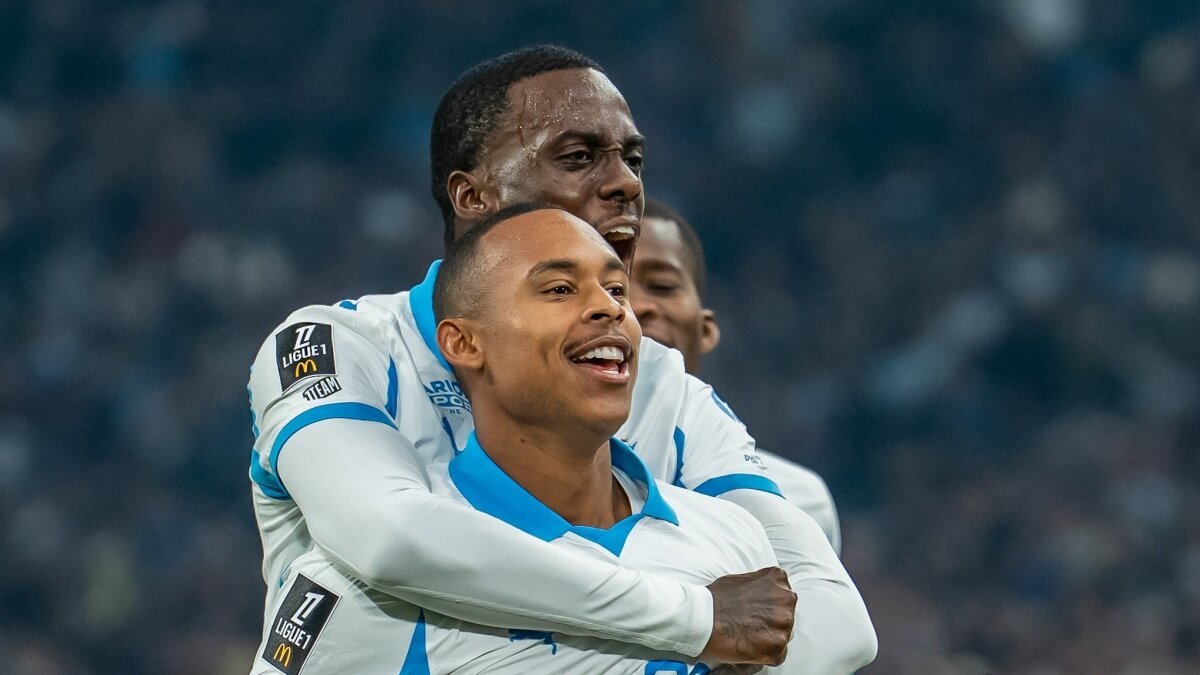 Marsilya 2 kere geriye d��t��� ma�ta galibiyeti ald�!