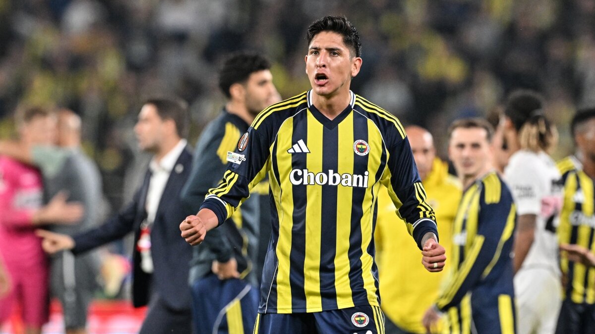 Fenerbah�e'den ayr�lacak ilk isim netle�ti!