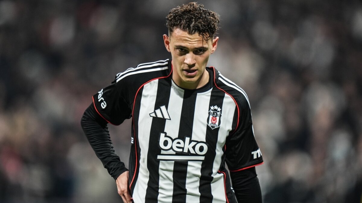 Kristjan Asllani: 'Be�ikta�'ta kalmak istiyorum'