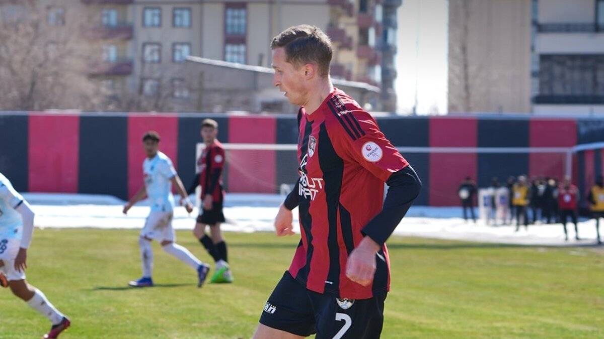 Vanspor evinde Adana Demirspor'u tek golle ge�ti