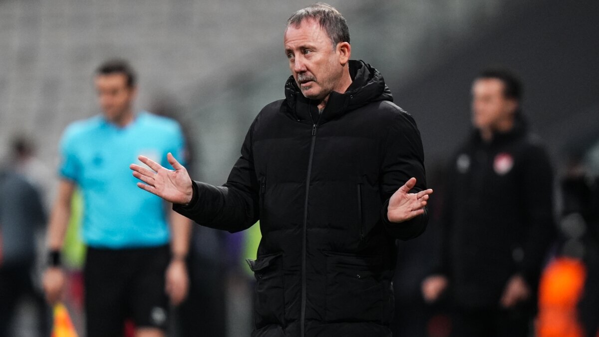 Sergen Yal��n d��meye bast�! Altyap�dan d�rt takviye