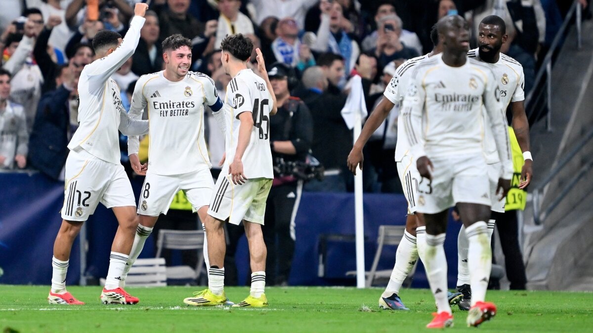 �ampiyonlar Ligi ve Konferans Ligi finali biletleri ��kt�!