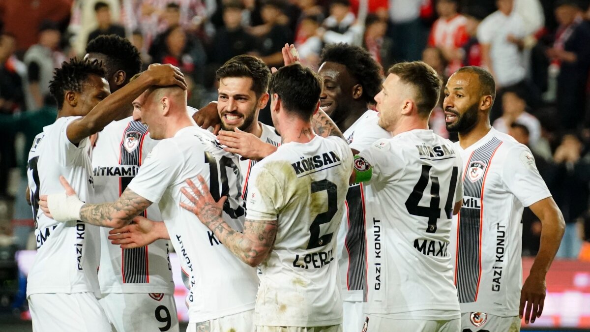 Gaziantep FK, Antalya'da hasreti bitirdi!