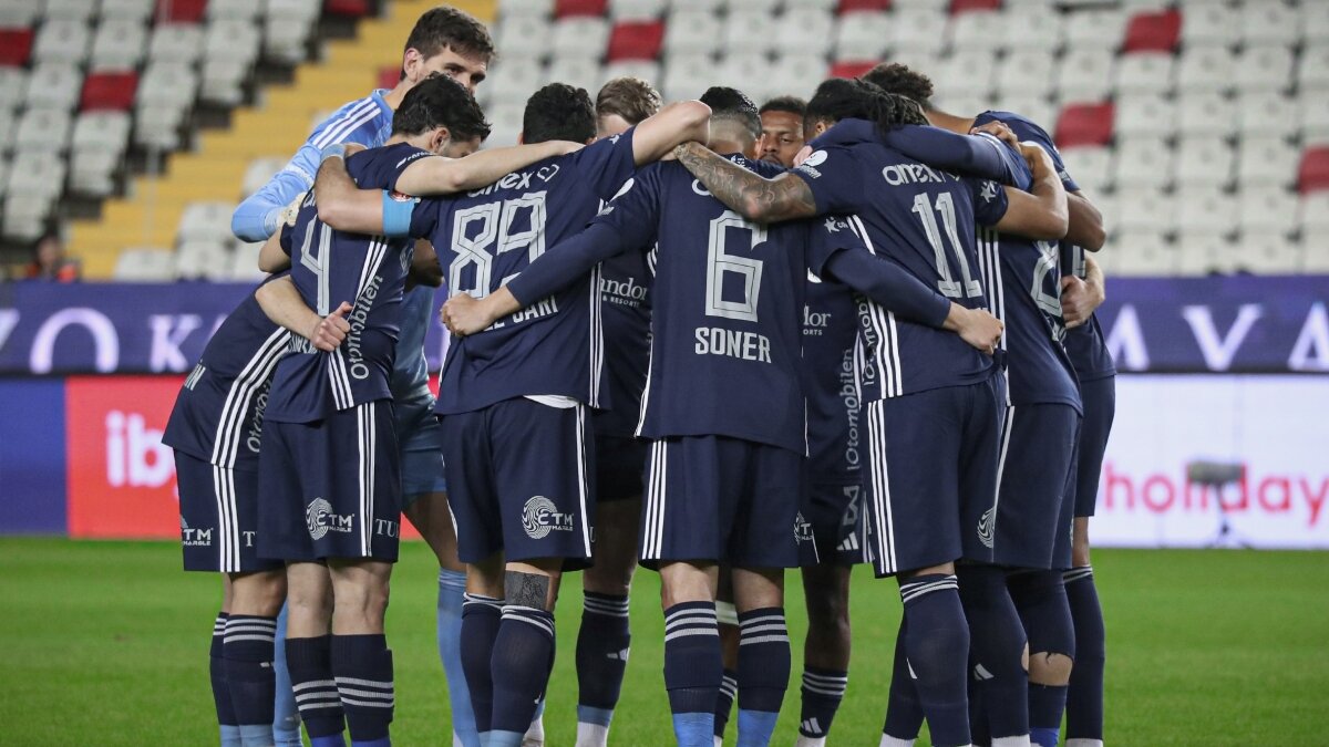 Antalyaspor'da Ey�pspor �ncesi iki eksik!