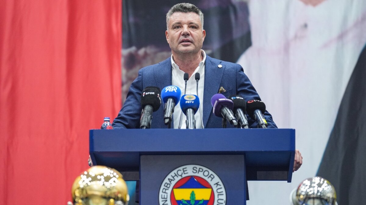 Sadettin Saran'dan forma jesti ve mesaj!