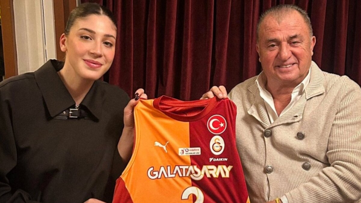 �lkin Ayd�n'dan Fatih Terim s�zleri: 'Beni gururland�rd�'