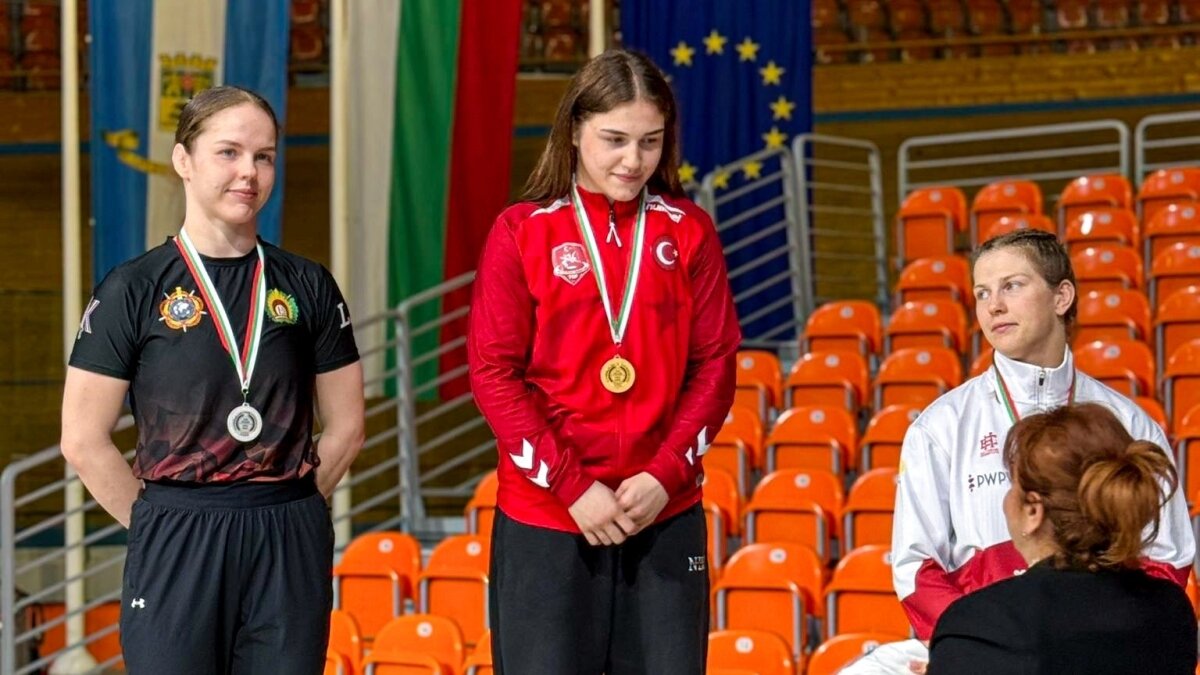 Milli g�re��iler, Bulgaristan'da 6 madalya kazand�!