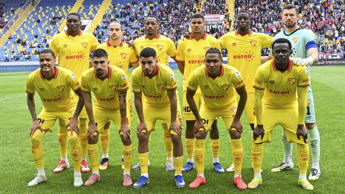 G�ztepe'de Kocaelispor �ncesi iki eksik!