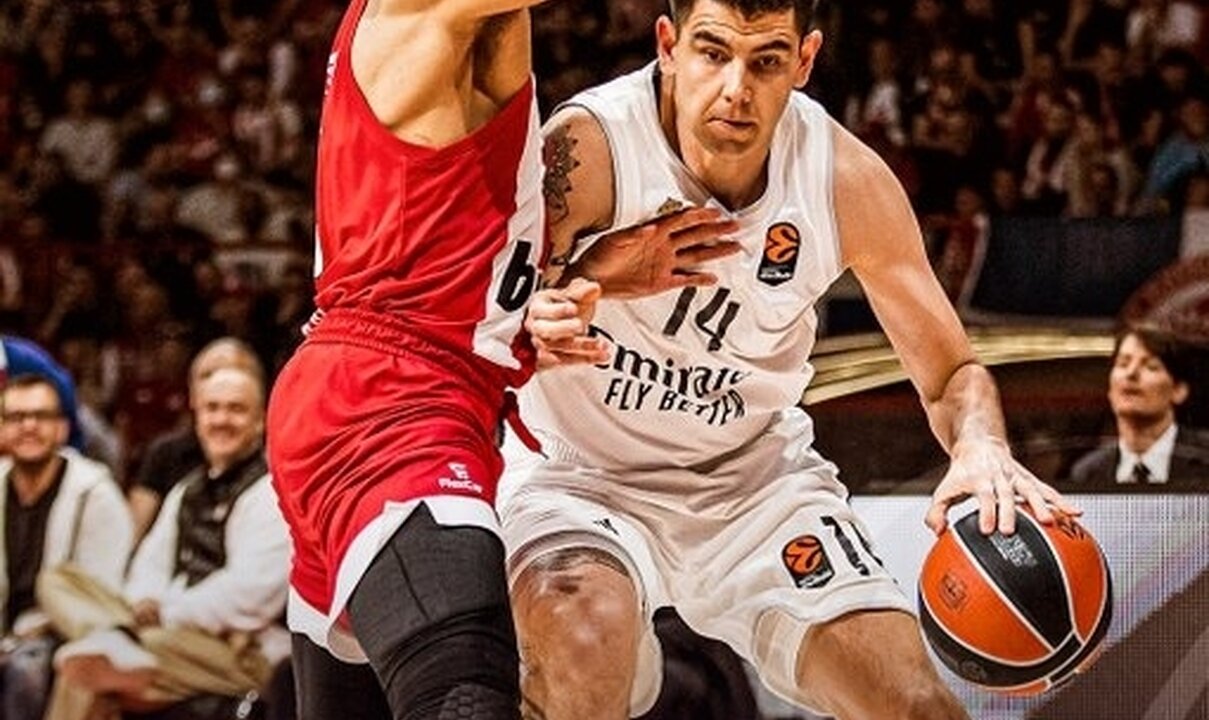 EuroLeagu'de play-off'a kalan ilk tak�m belli oldu!