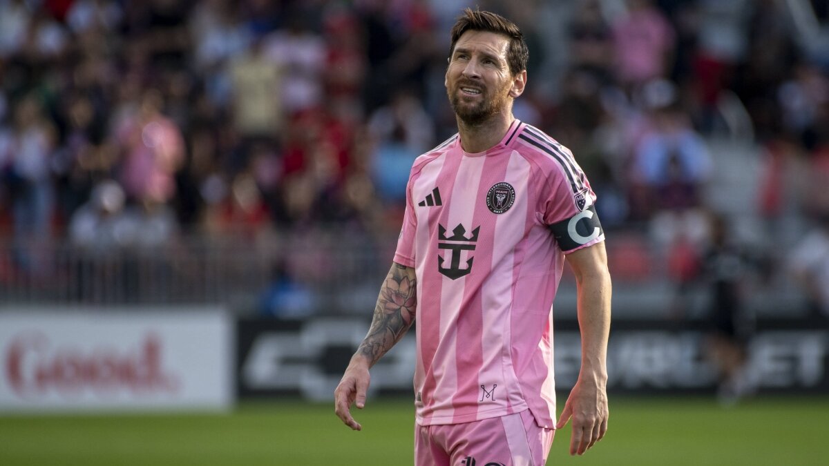 Messi'den s�rpriz hamle: Kul�p sat�n ald�!