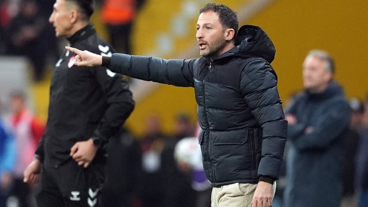 Domencio Tedesco: '�imdi aya�a kalkma zaman�'