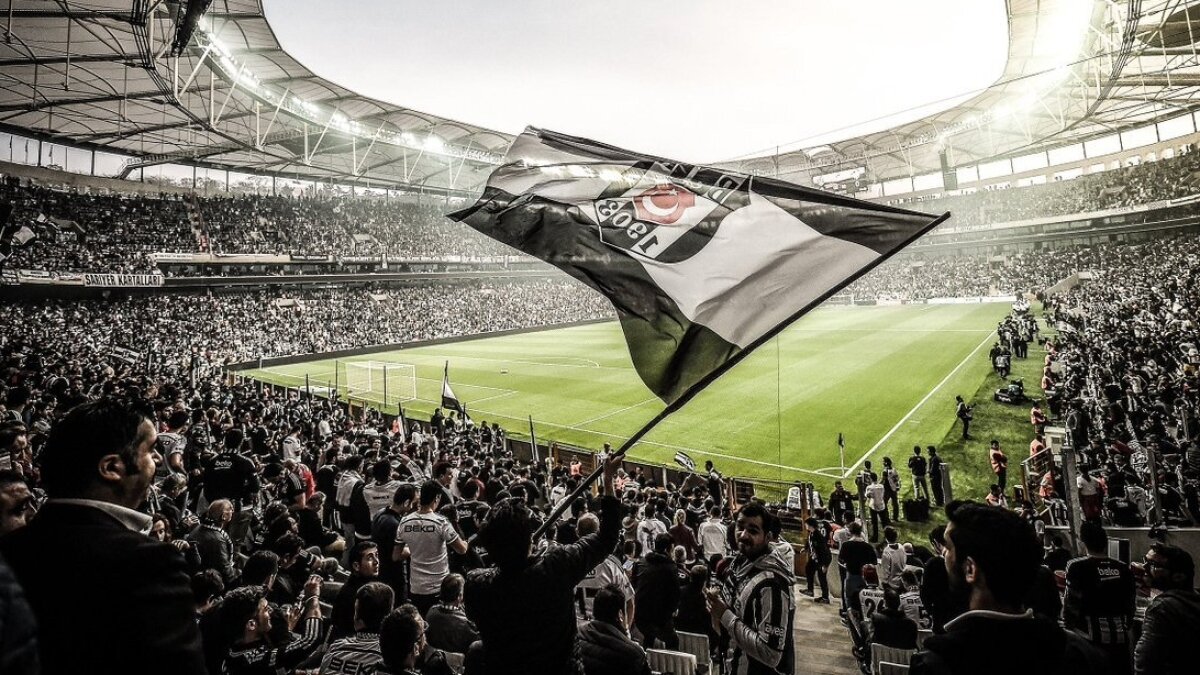 Be�ikta�'ta derbi �ncesi rekor haz�rl���!