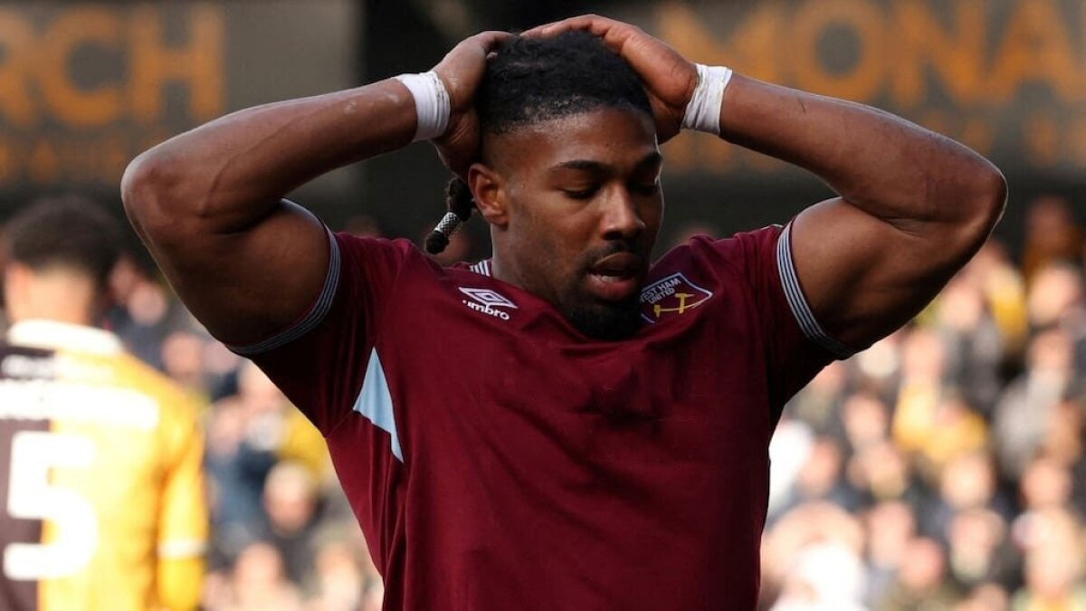 Premier Lig'de Adama Tarore'ye g�r�lmemi� yasak